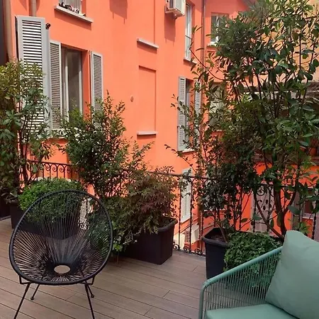 New Stylish Studio With Terrace, In Porta Venezia Milán