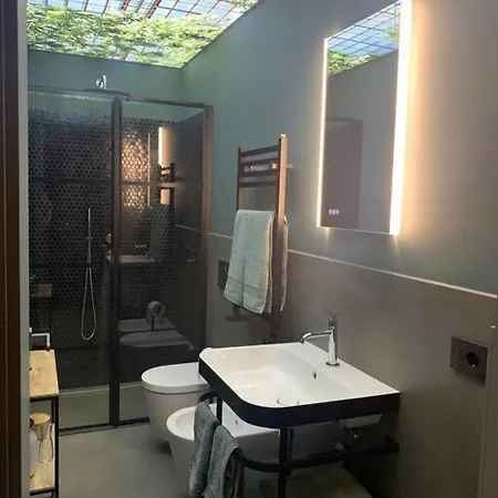 New Stylish Studio With Terrace, In Porta Venezia Apartmán